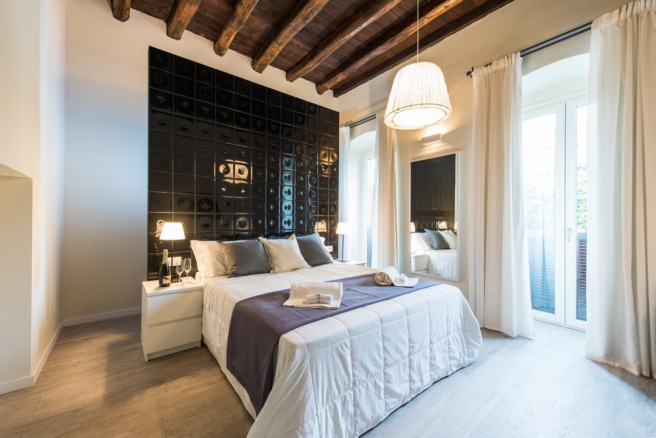 Hotel Luxuryenne Cagliari Esterno foto